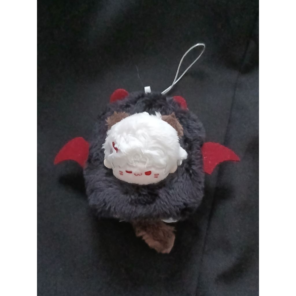 sylus doll 5 cm + cape love and deepspace