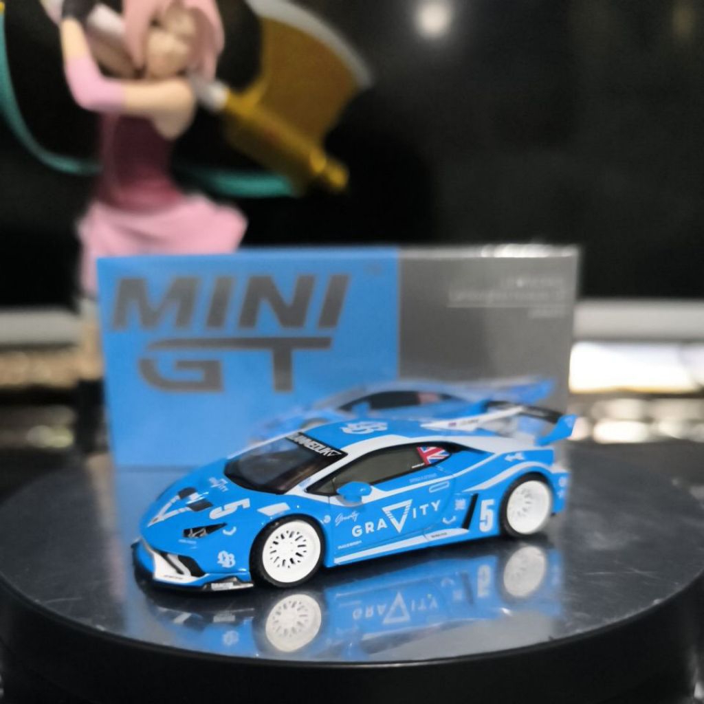mini gt lamborghini huracan lbwk gravity #1055