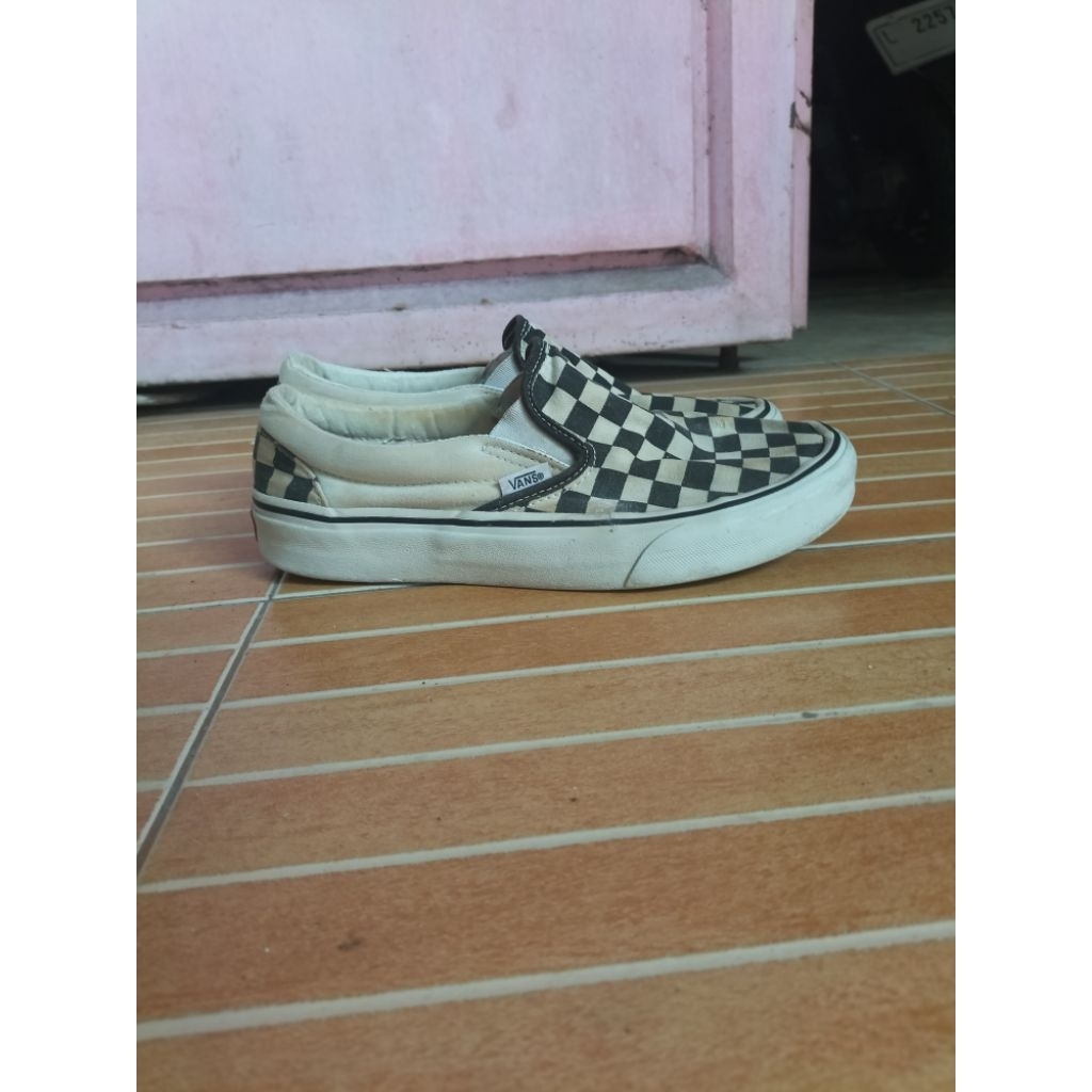 sepatu slip on uk.39 ori second