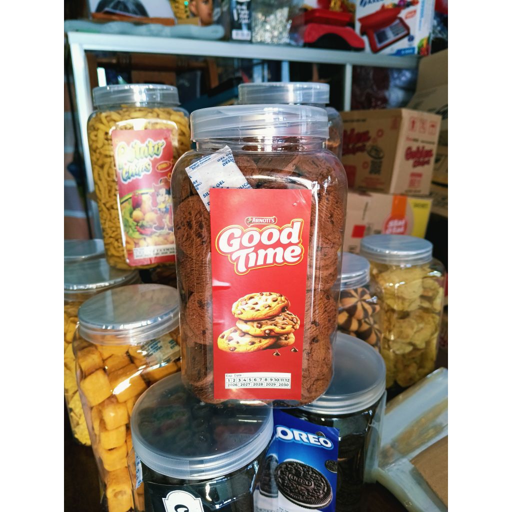 snack ori good time dengan kemasan toples jumbo 2L