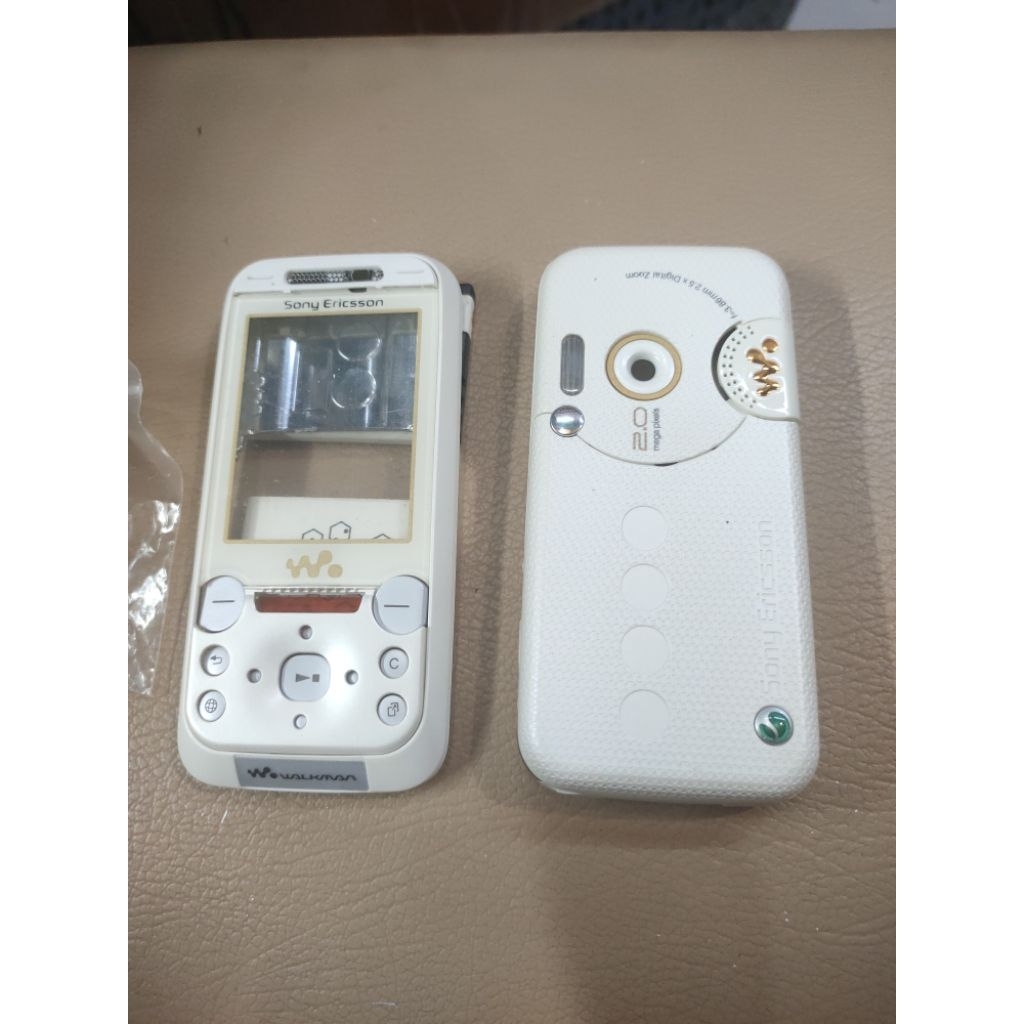 casing hp  sony Ericsson w850 fullset original