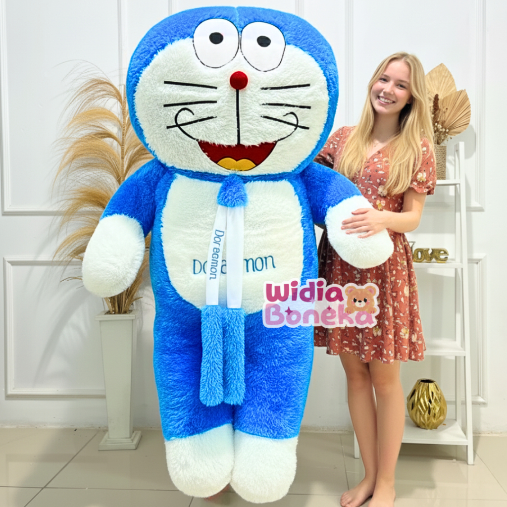 Boneka Doraemon Super Jumbo 1,5 meter