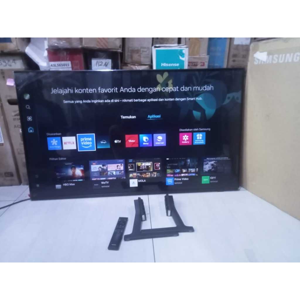 TV LED Samsung 43 inci 4K UHD SMART TV Youtube Digital TV Kondisi bekas pemakaian 6274F
