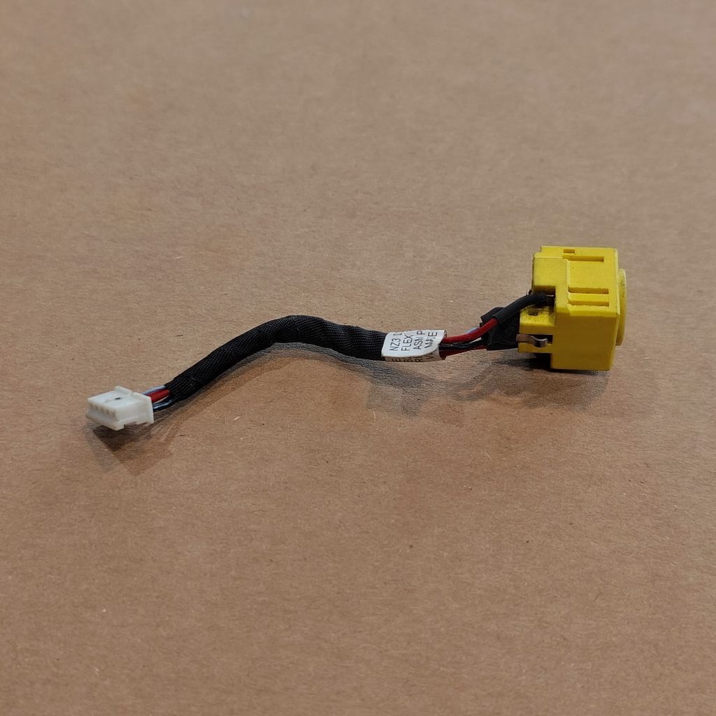 JACK DC LENOVO THINKPAD T420 Konektor Colokan Lubang Port Charger Kondisi second masih bagus