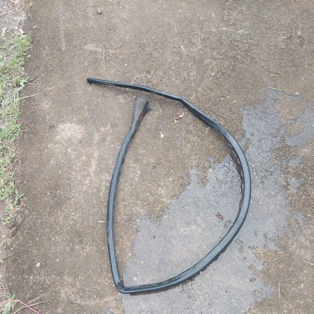 karet talang air mobil timor