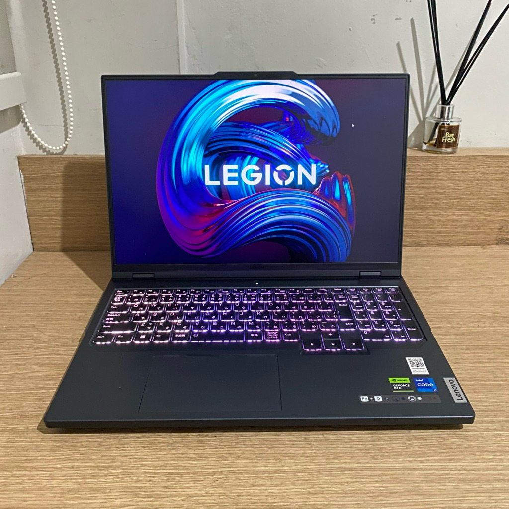 Laptop Gaming Lenovo Legion Pro 5 16IRX8 i7 13700HX 32/1TB RTX 4050 6GB 240HZ