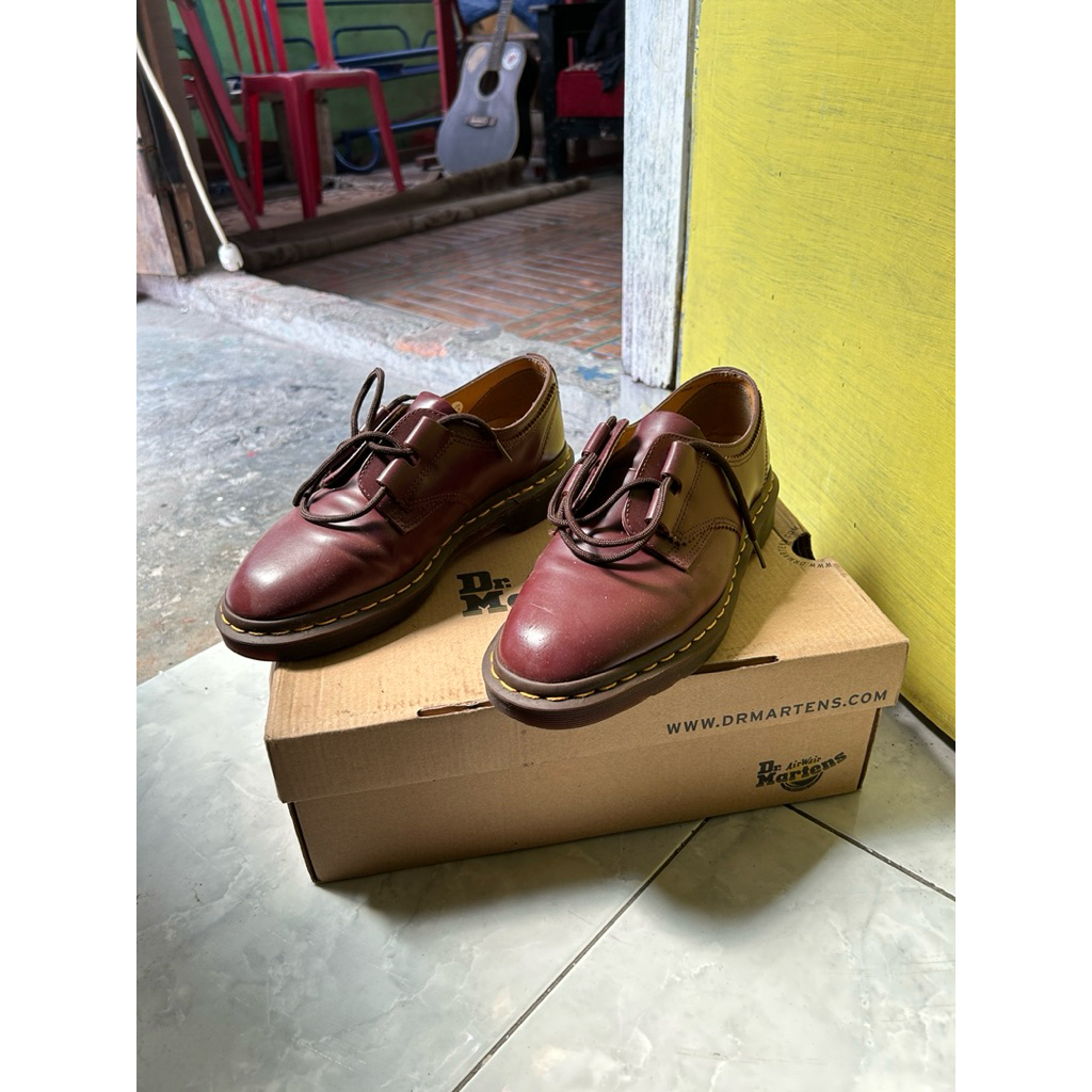 (Preloved) Dr Martens 1461 Ghillie