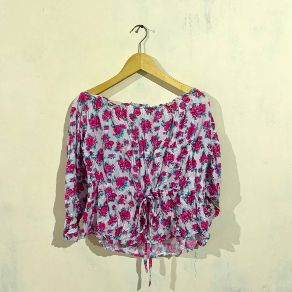 Preloved Blouse Sabrina Rayon Bunga