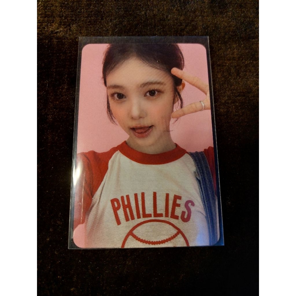 [READY STOCK] PHOTOCARD OFFICIAL HEARTS2HEARTS ian STARRIVER GUANGZHOU