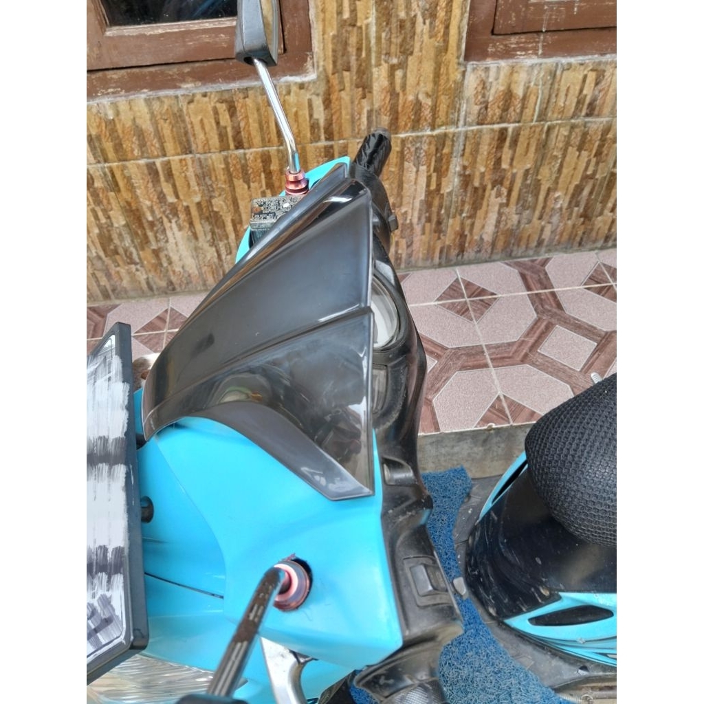 AKSESORIS VISOR SKYDRIVE 125 FREE DOBEL TAPE