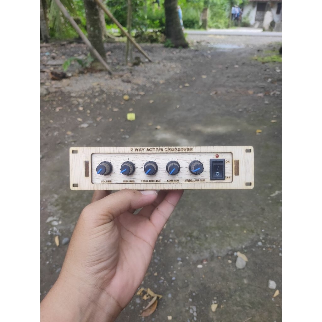 CROSSOVER AKTIV 2WAY