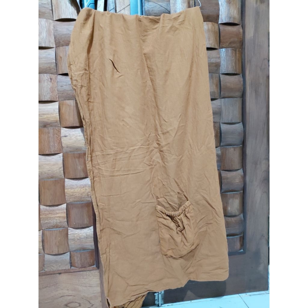preloved ring sling jarik gendongan bahan linen halus ex mere et moi mulus seperti baru
