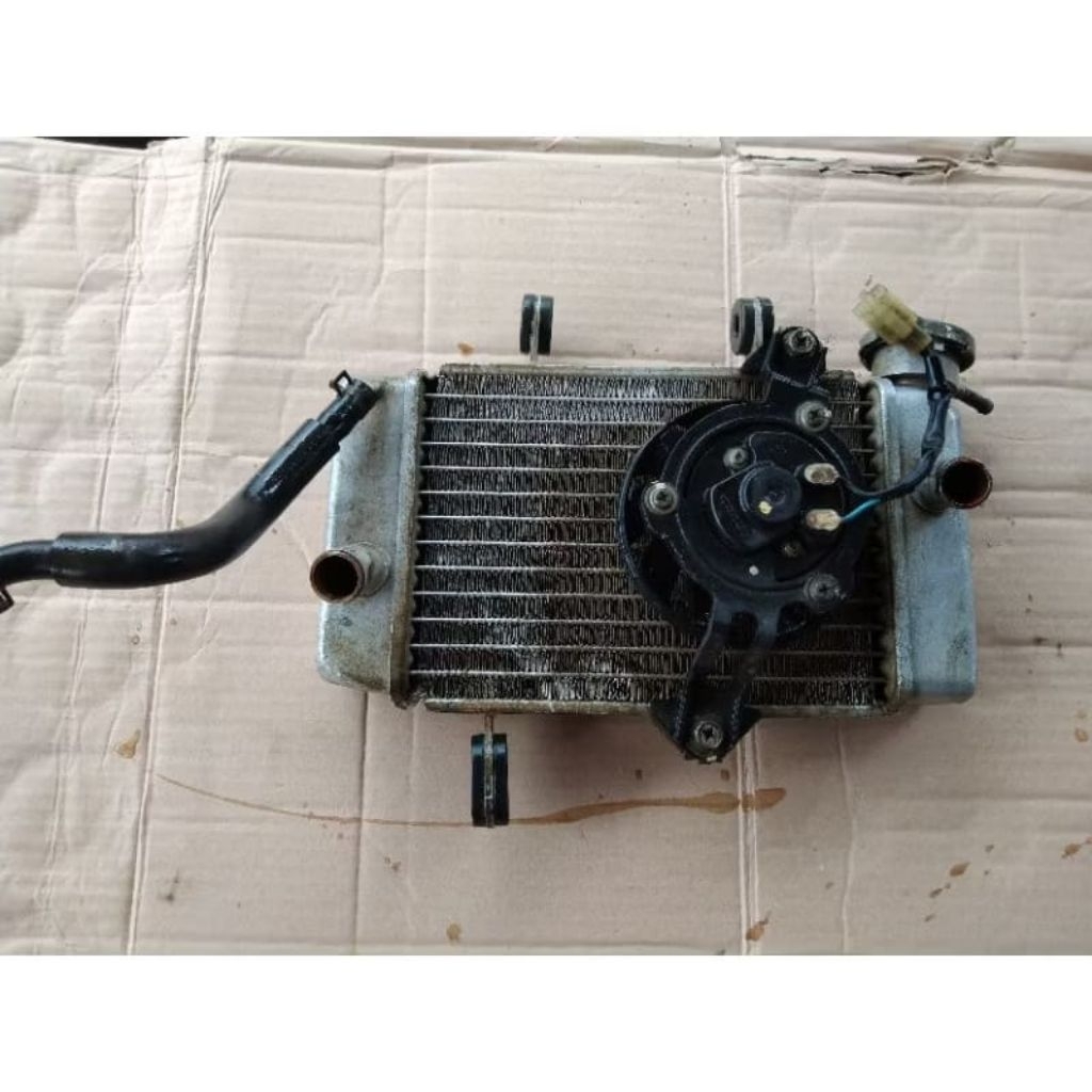 Radiator motor MX fulset sama kipas Yamaha motor Jupiter MX old original copotan.