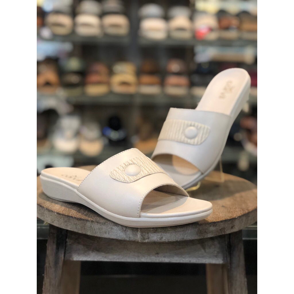 sandal cewe dewasa CARVIL / MIYAZAKI 03L / beige