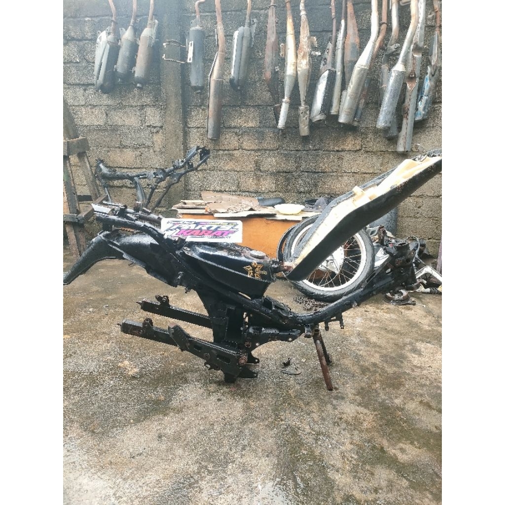 rangka sasis motor yamaha fiz r rangka fiz