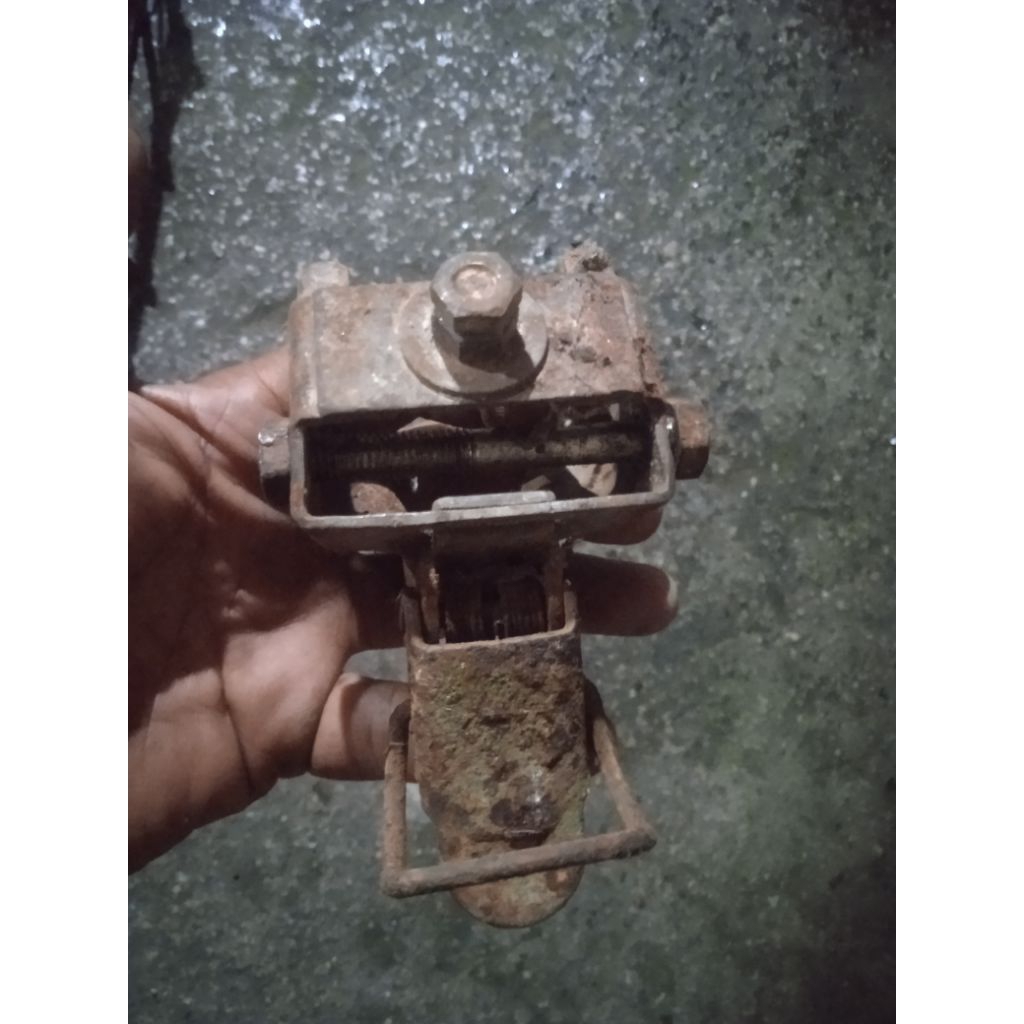 kunci jok kancingan jok yamaha v75 y75 v80