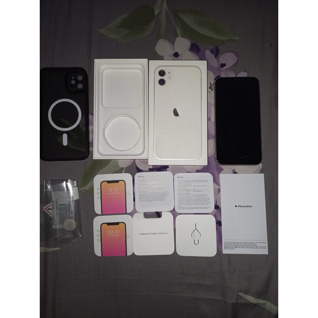 Ex Ibox iphone 11 64Gb Pemakaian Pribadi
