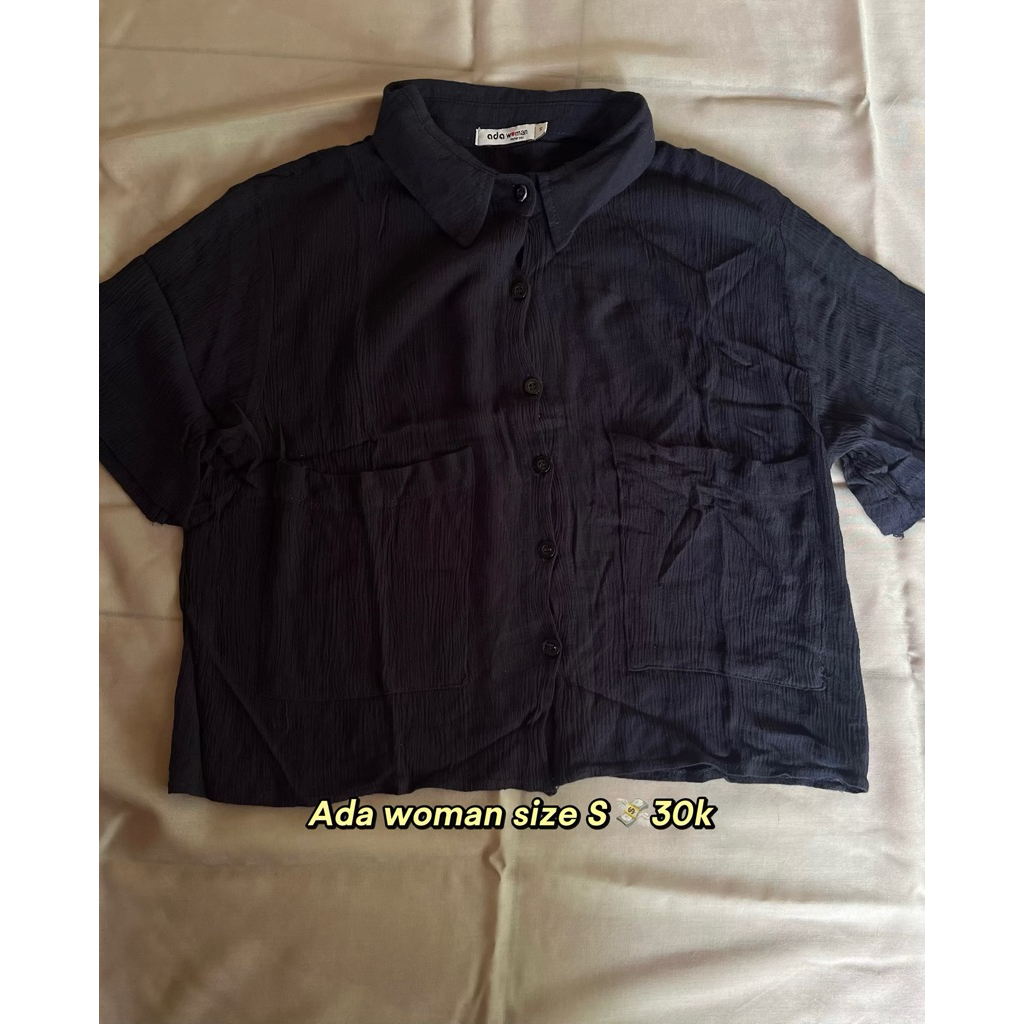 ada woman black crop