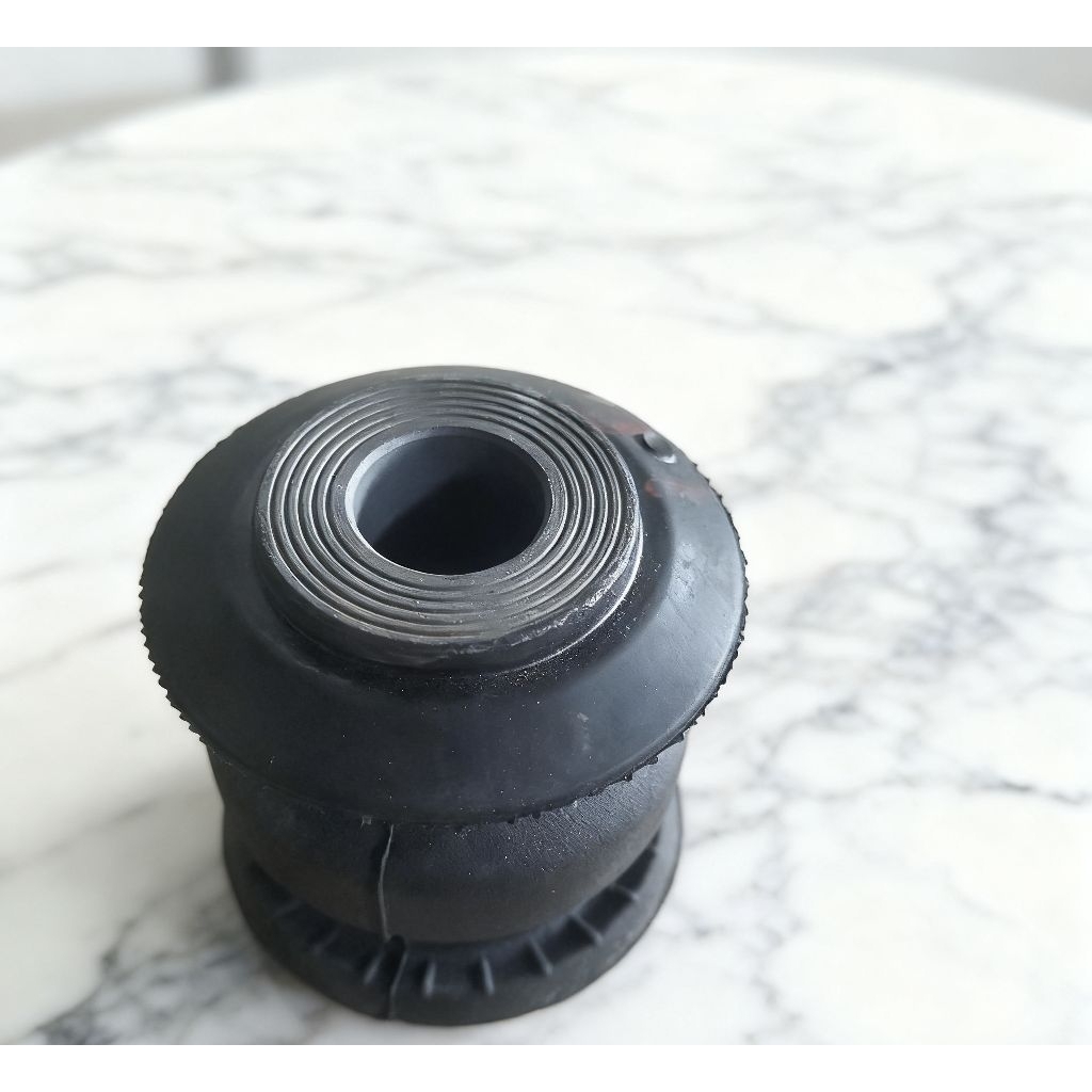 Bushing Kecil Honda Brio Mobilio
