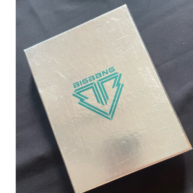 Mini Album BIGBANG 5th (Alive) (second)
