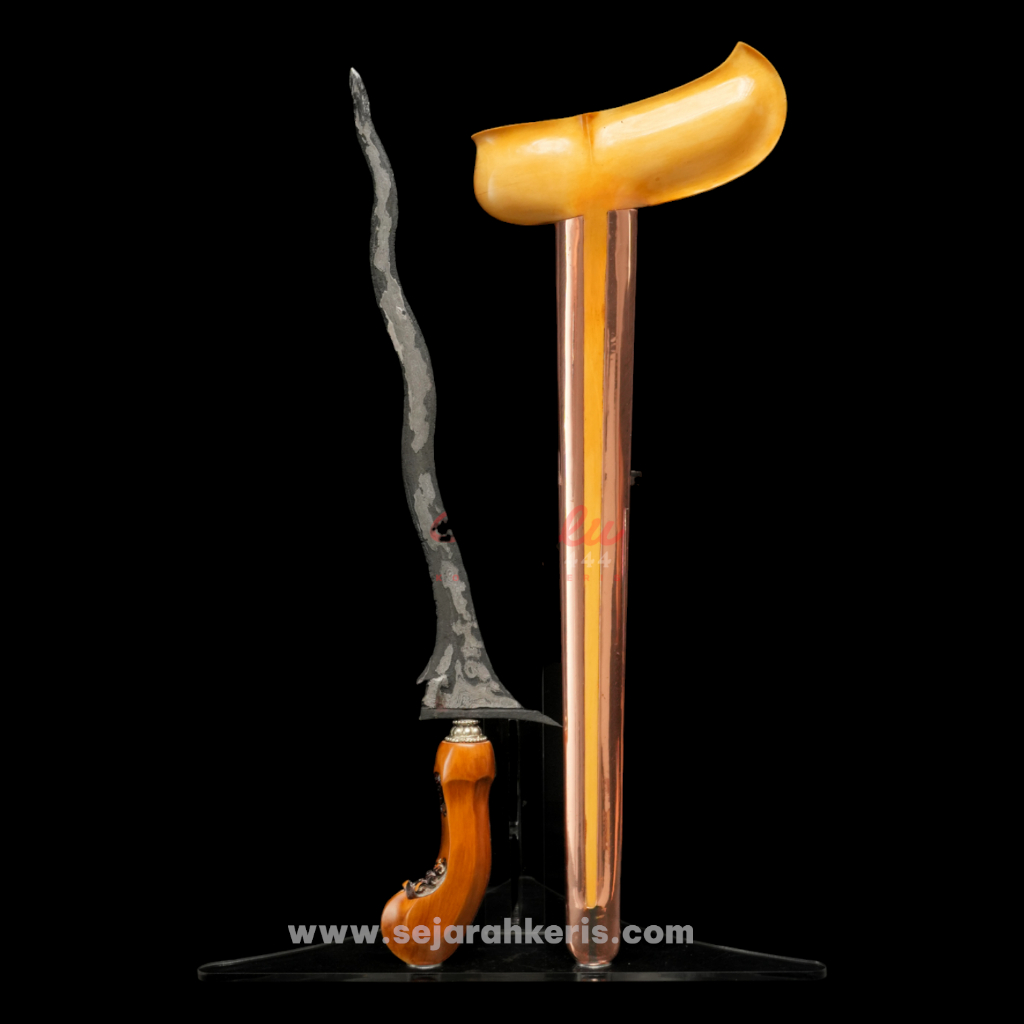 Keris Kidang Soka Luk 7 Pamor Wos Wutah Tangguh Mataram Senopaten