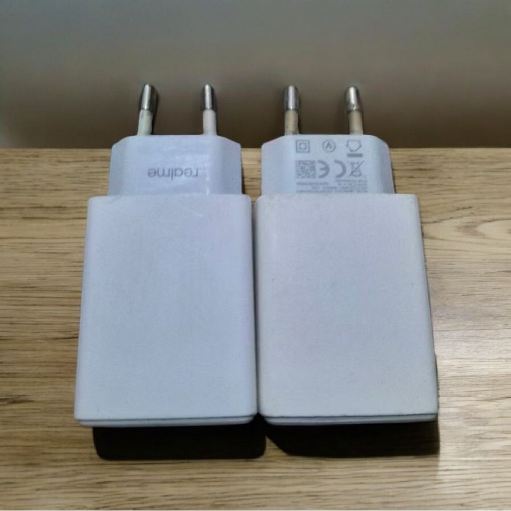 charger Realme 1A second ori bawaan hp, tanpa kabel