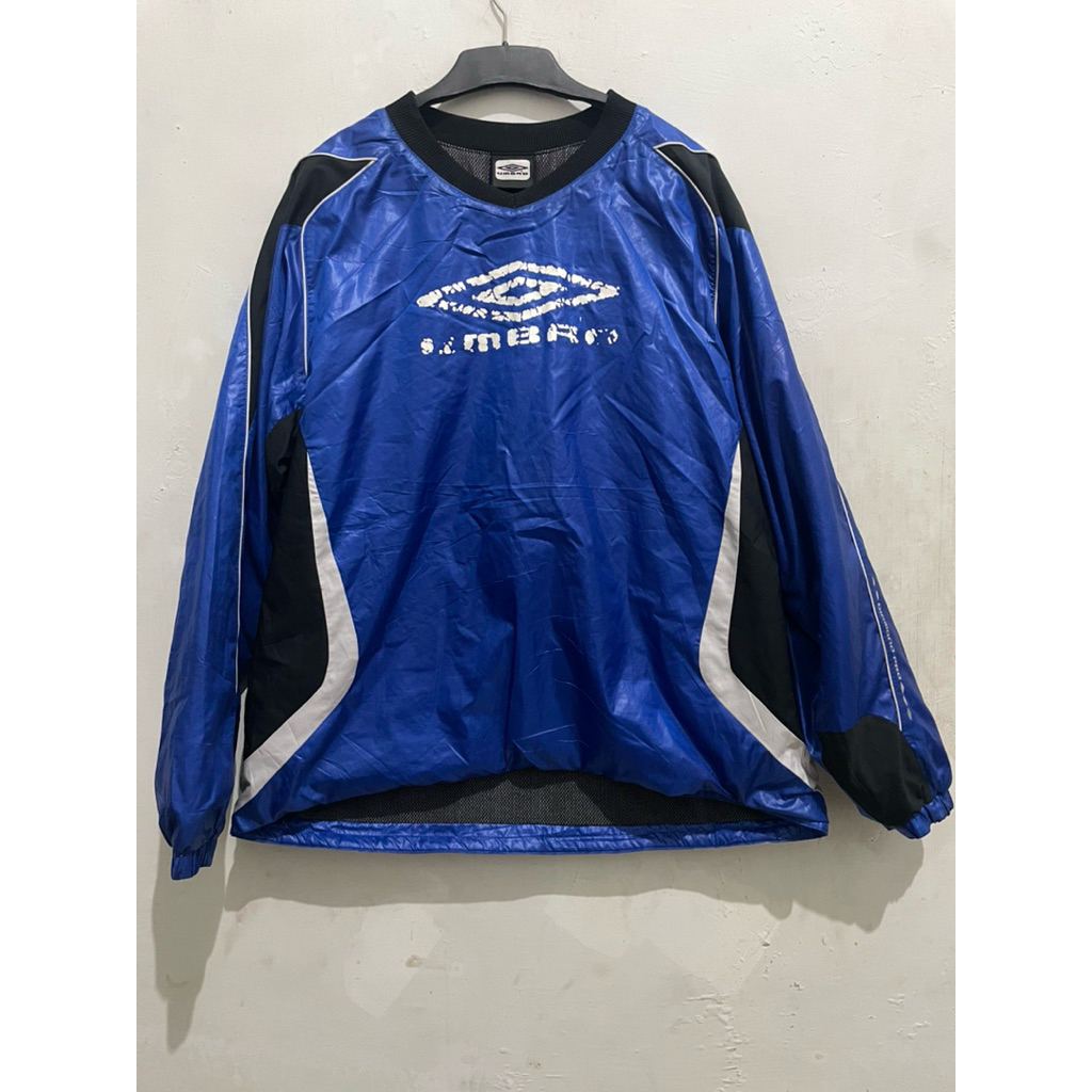 jaket umbro biru