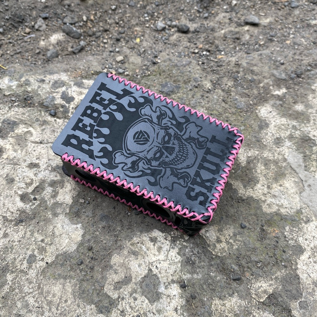 R 234 Pouch Cantik Rebel