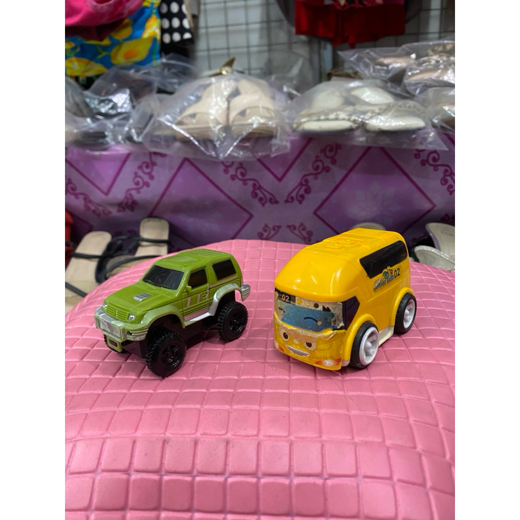 PL mainan anak serba 15 ribu karakter mobil tayo dan mobil of road 8-9 cm(tidak nyala)