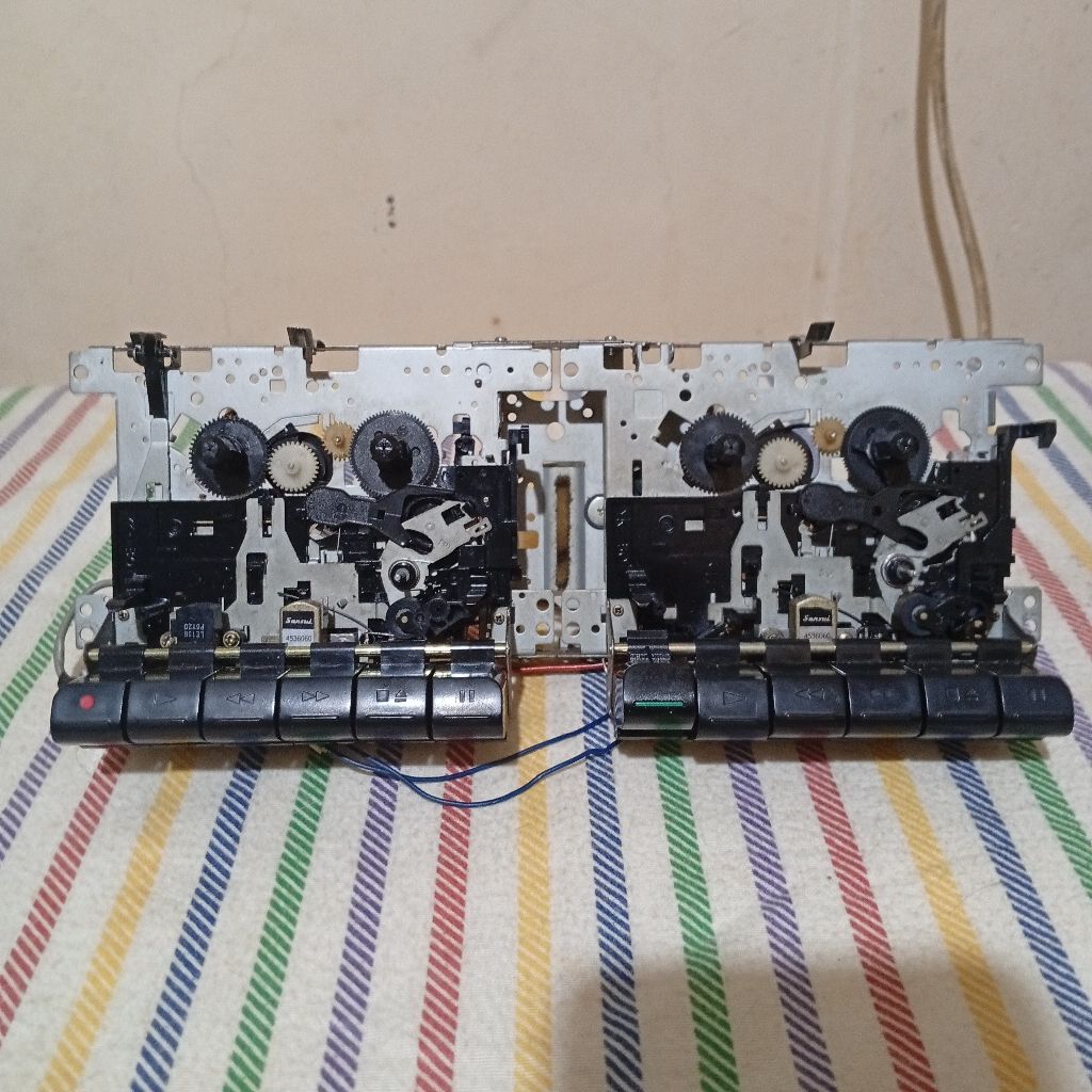 Mekanik Tape Kaset Pita Polytron