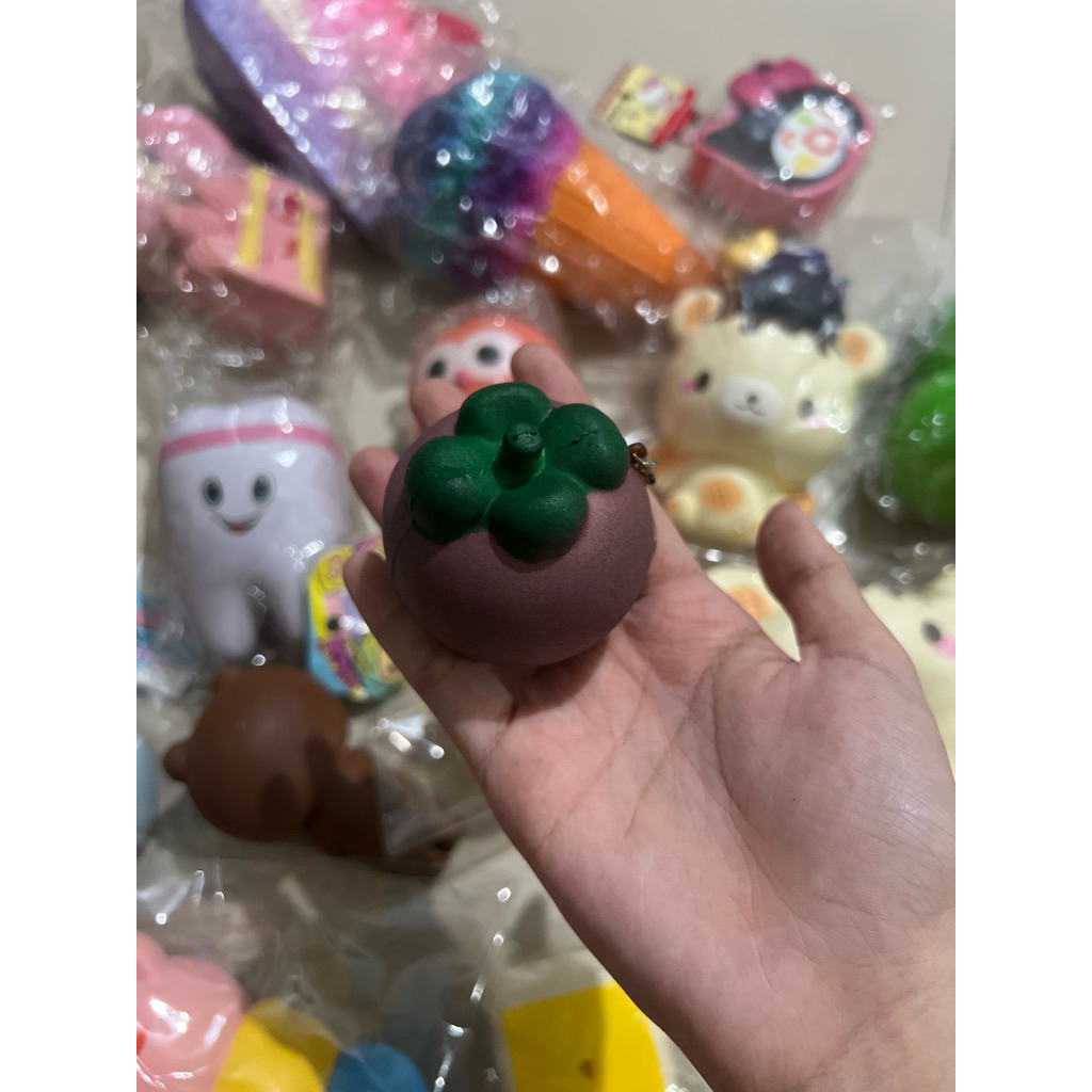 PRELOVED SQUISHY COMMON MANGGIS LUCU