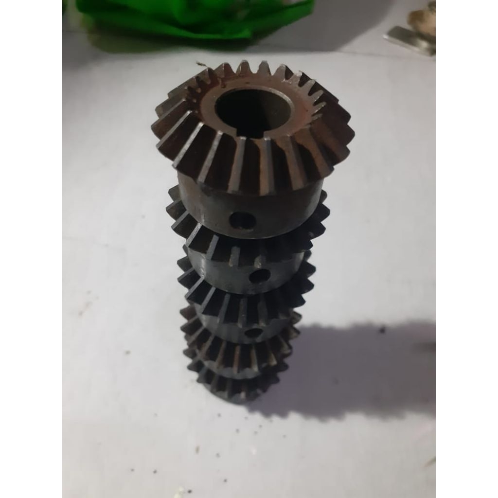 Gear Siku / Bevel Gear Bekas