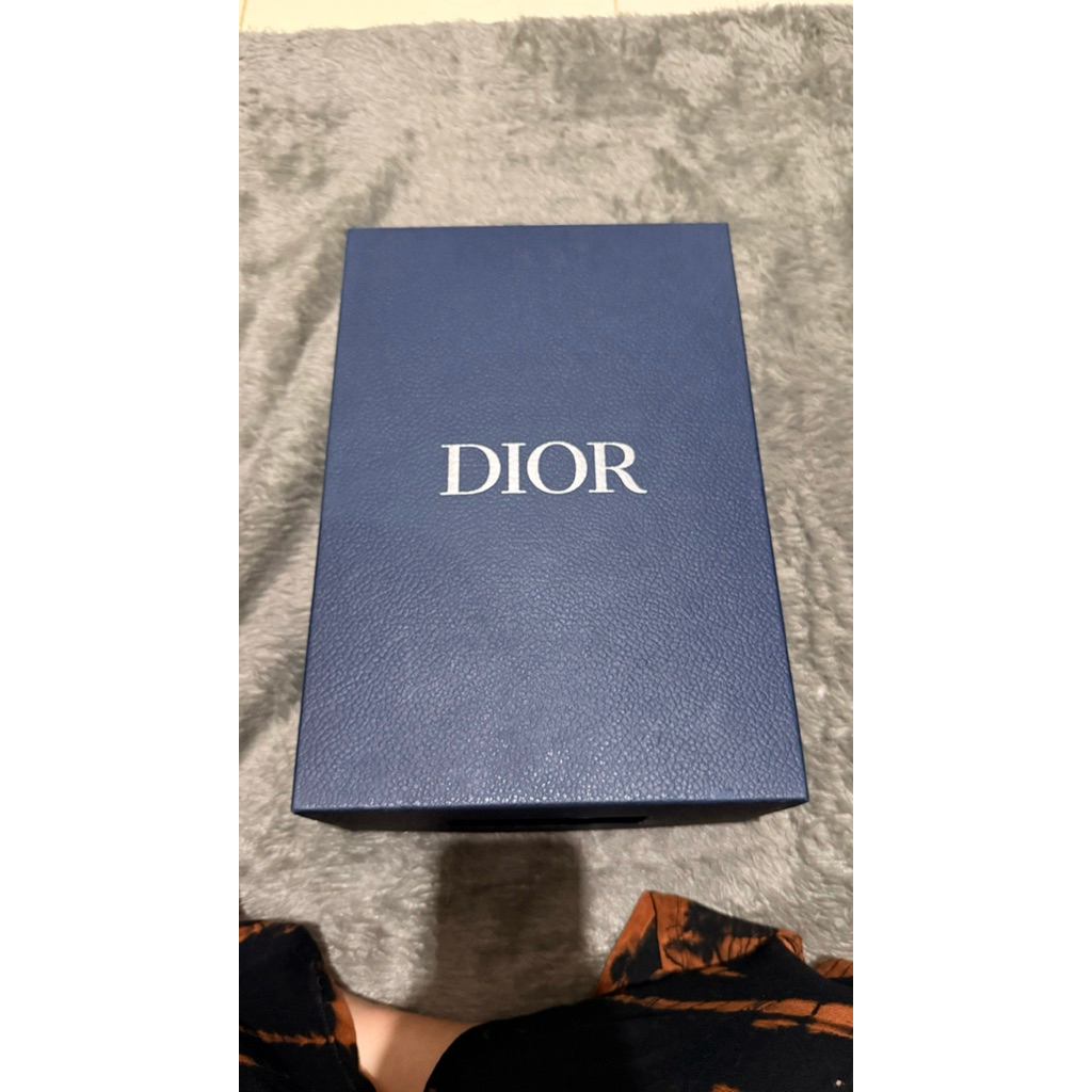 Box Sepatu DIOR Authentic From Dubai