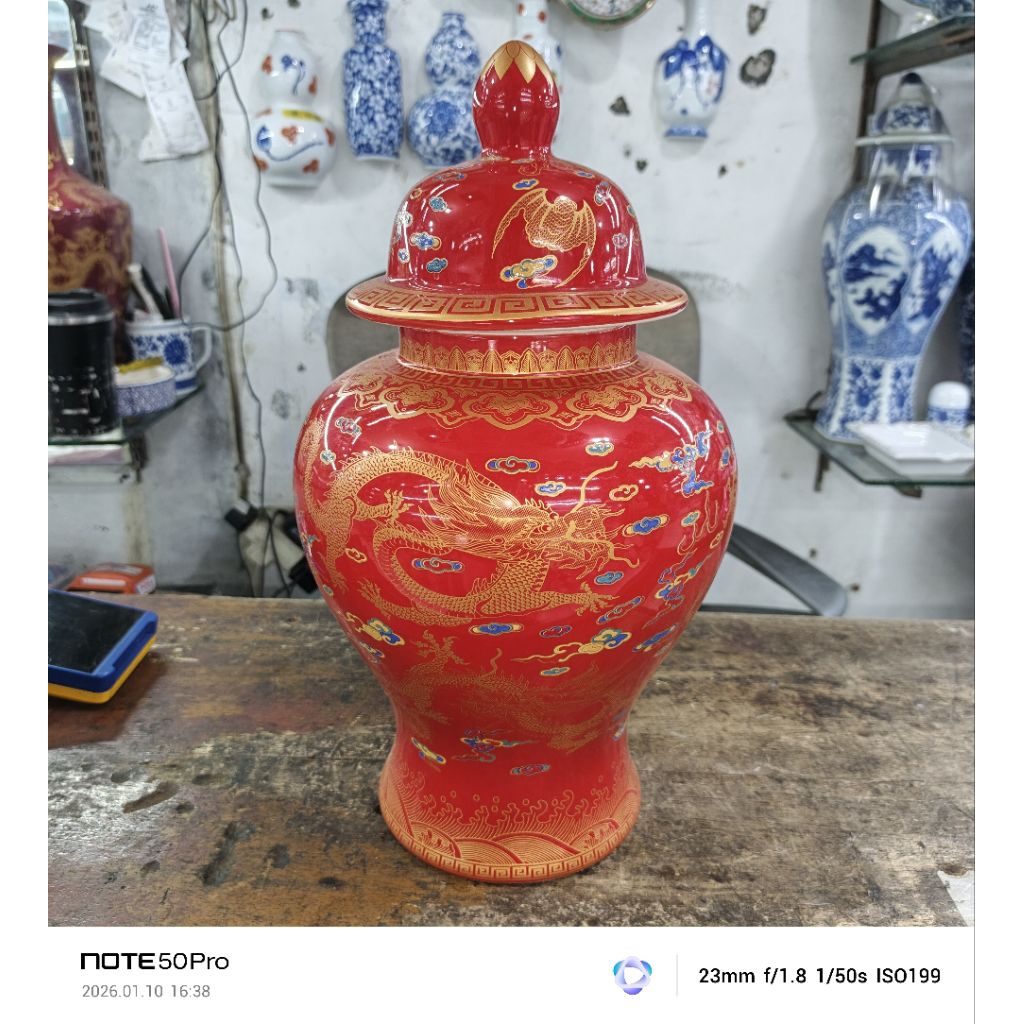 Keramik Vas Guci Tutup Pajangan Hias Tinggi 35 cm