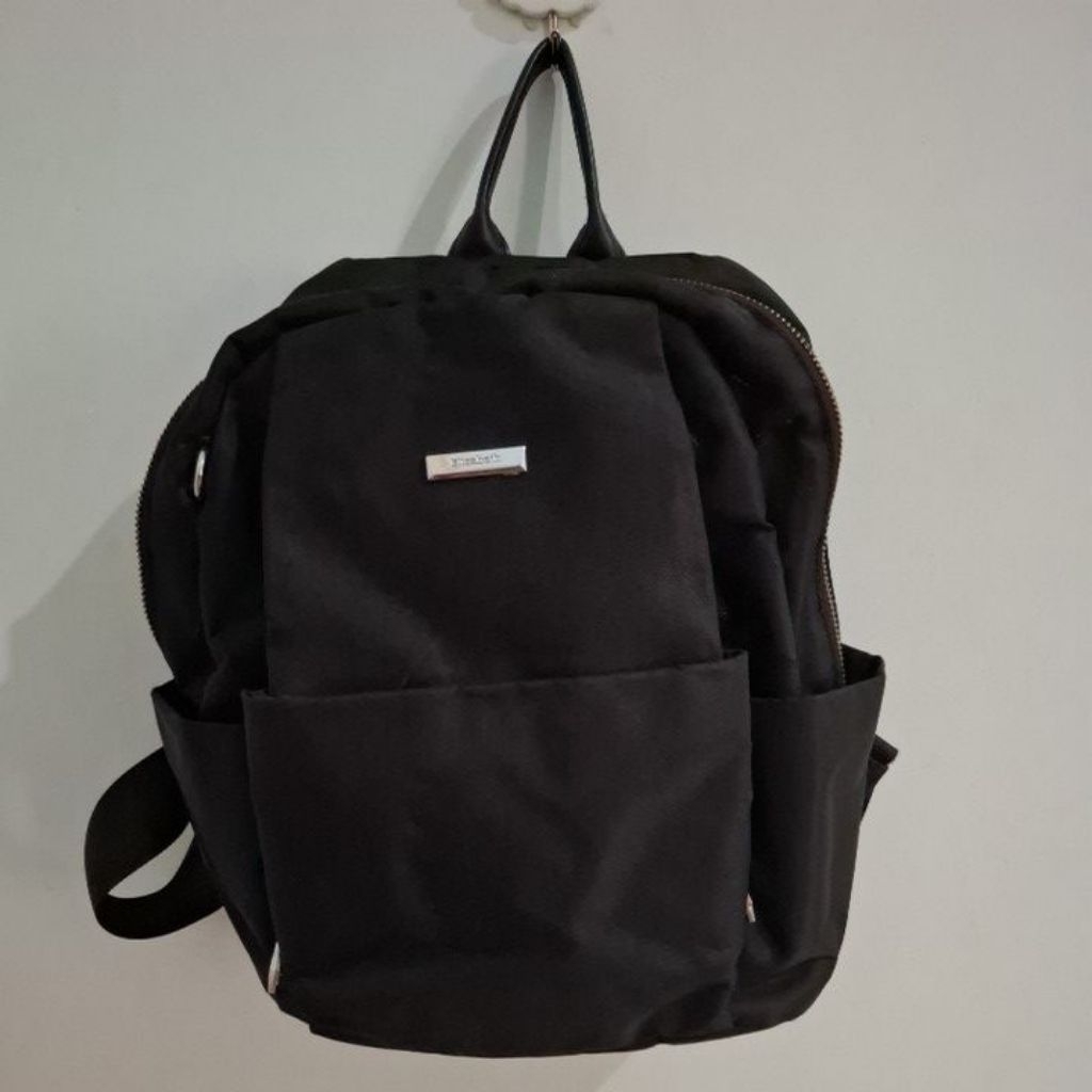 preloved tas elizabeth hitam