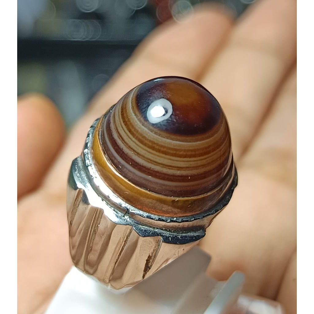 sulaiman mata puser bumi