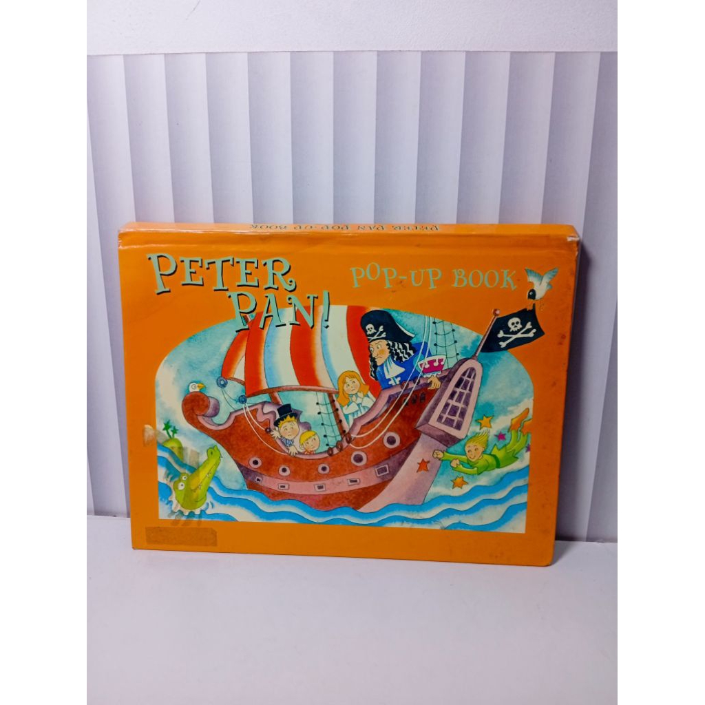 (PRELOVED BUKU ANAK) POP UP BOOK PETER PAN