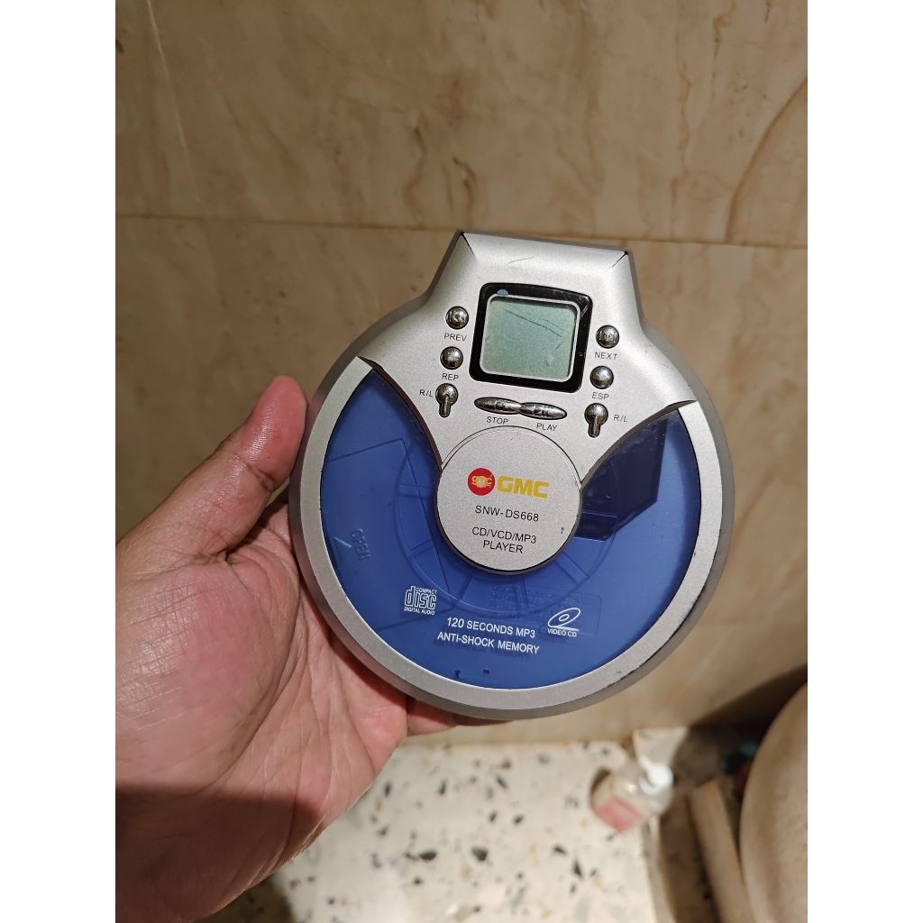 Discman GMC SNW-DS668 bahan bangunan