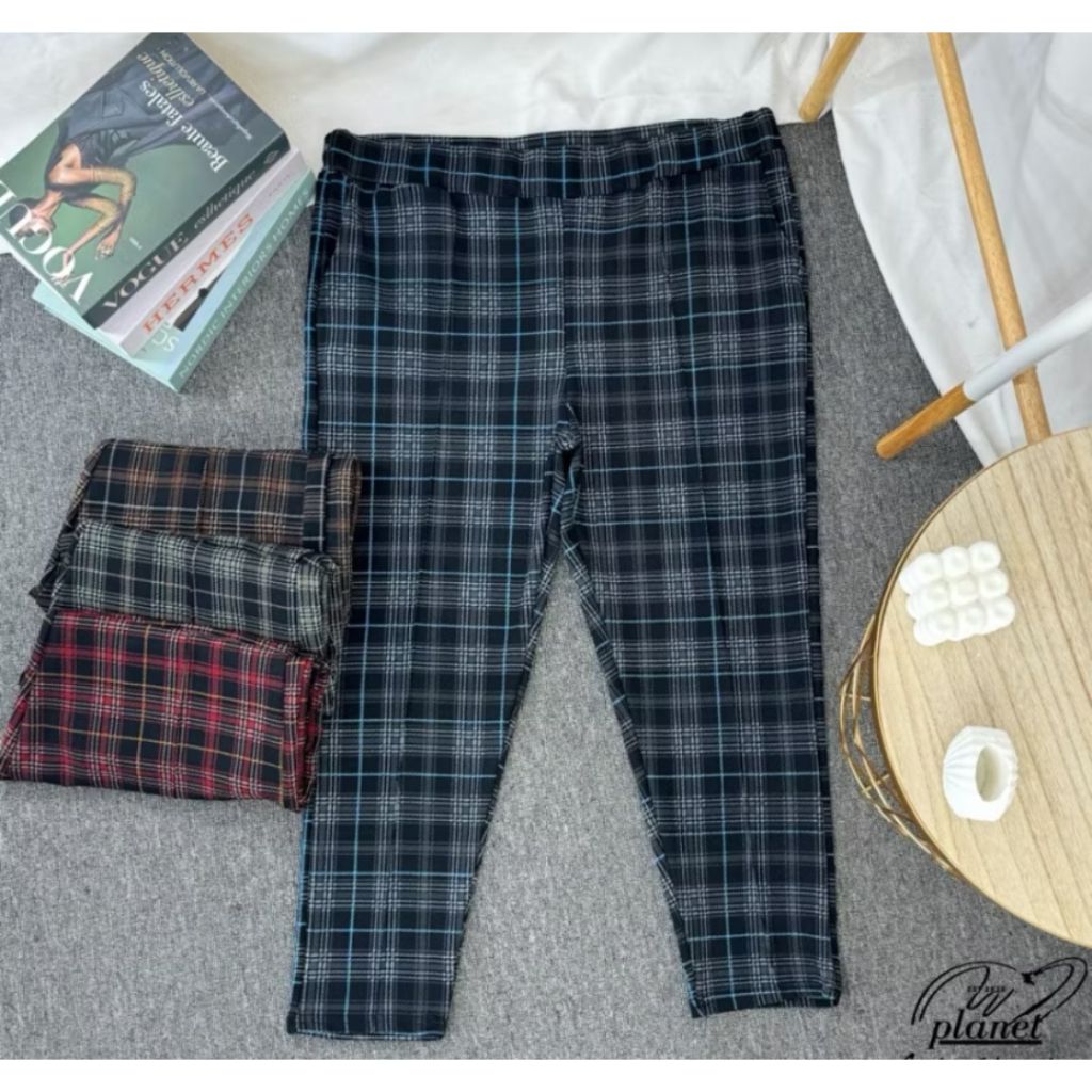 Celana Wanita Jumbo 7/8 Kotak Kotak Korean Style