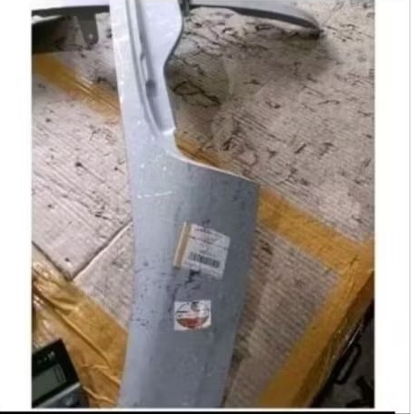 pipi kedok t120ss depan pipi depan panel corner t120ss original