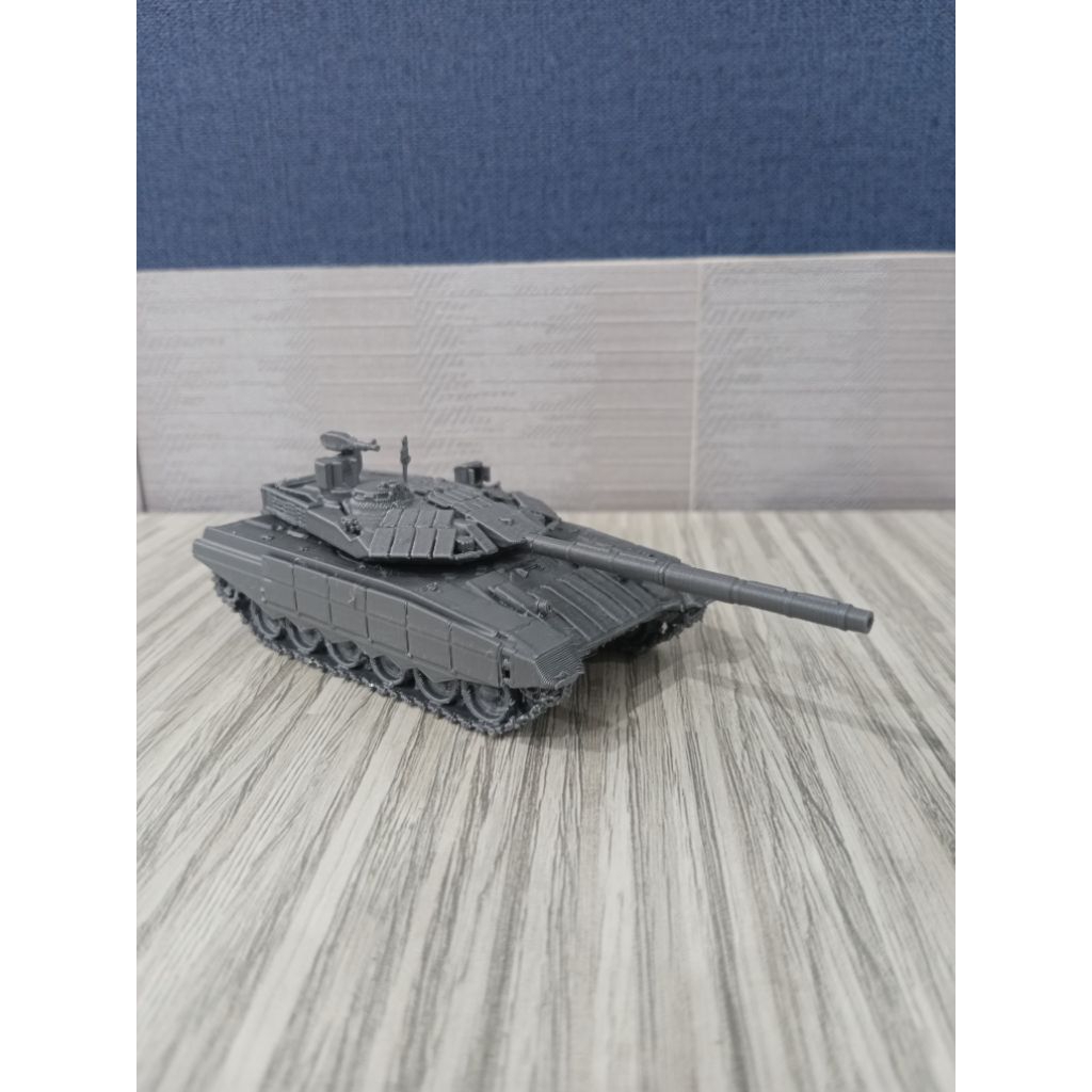 Miniatur Ranpur Tank T90M Skala 1:72