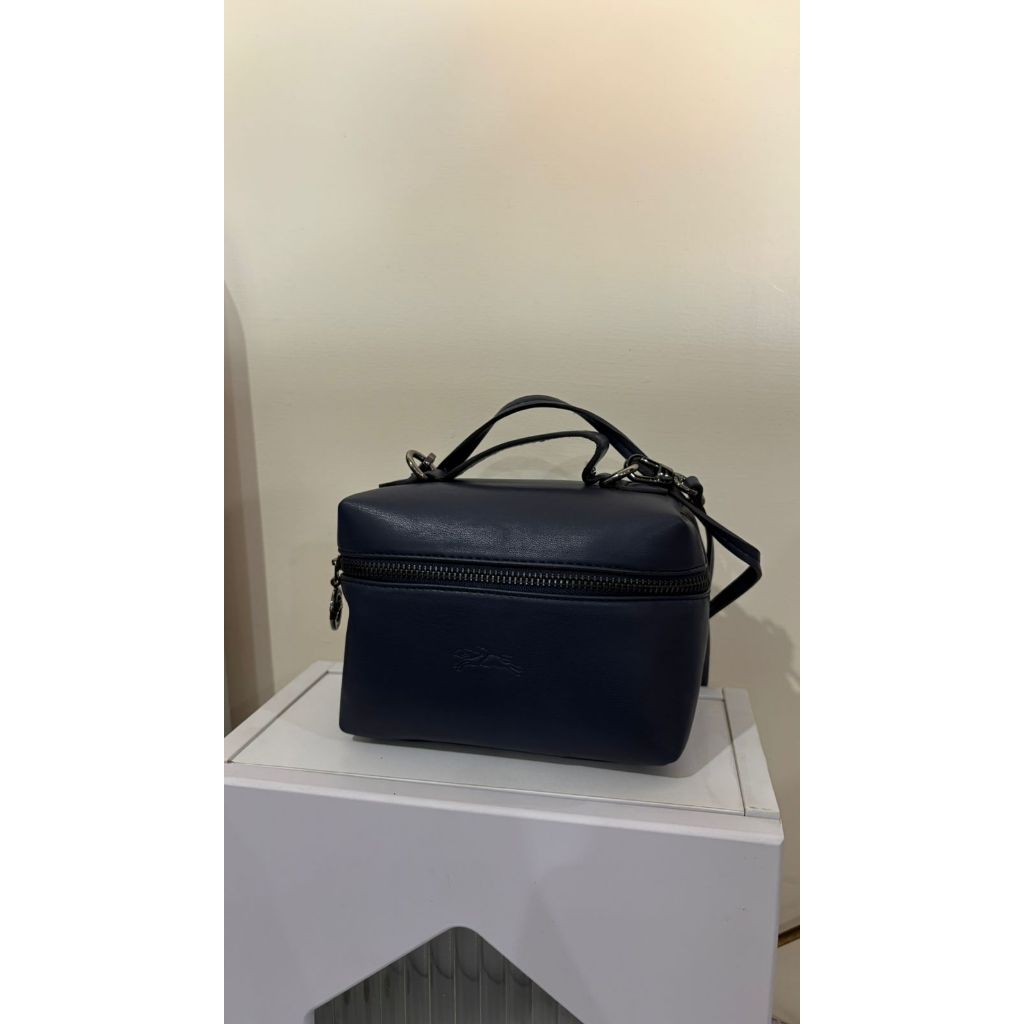 (new) LC Longchamp Vanity Navy