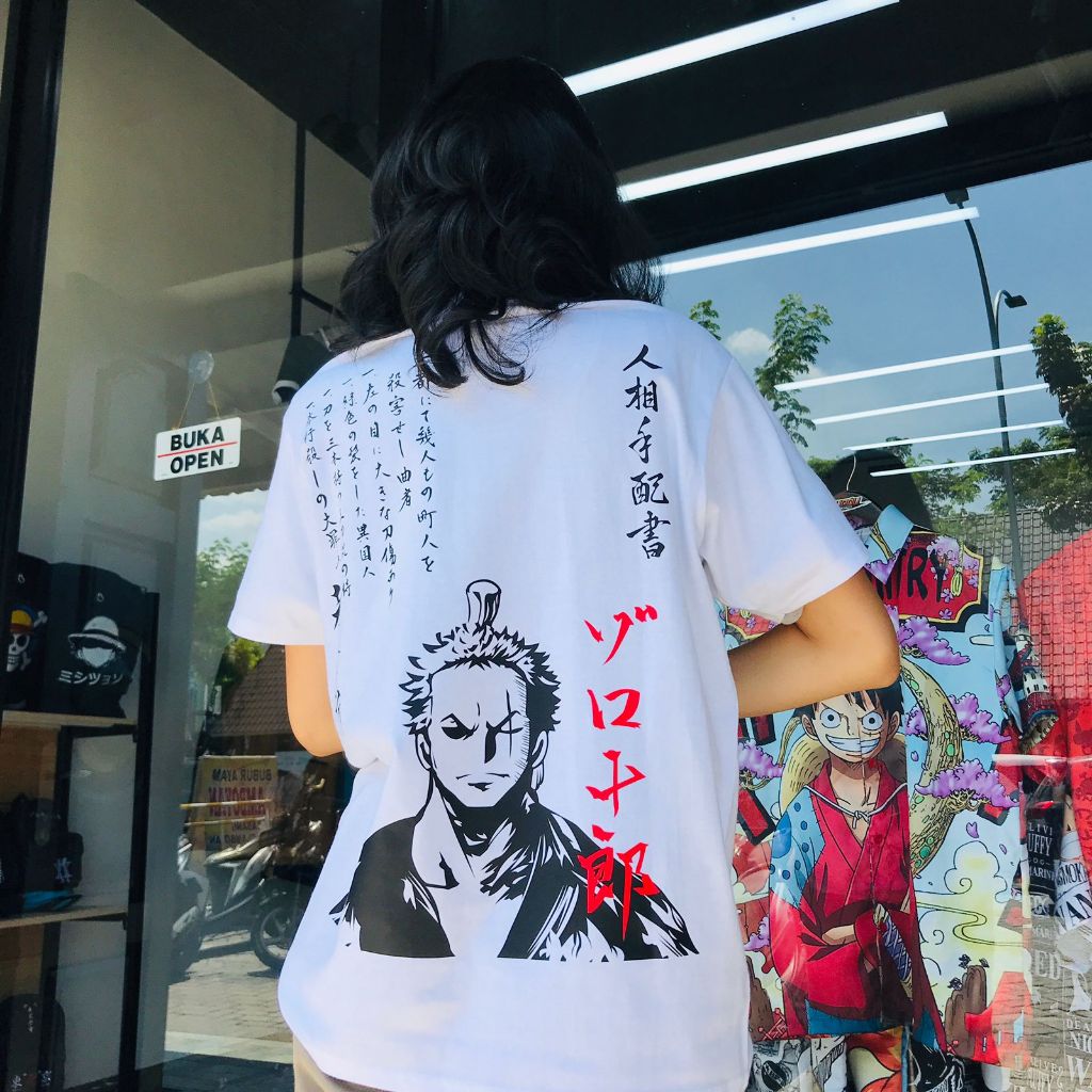 Kaos Anime One Piece Zoro Zorojuro Wano – T-shirt Wanted Hitam Unisex Distro