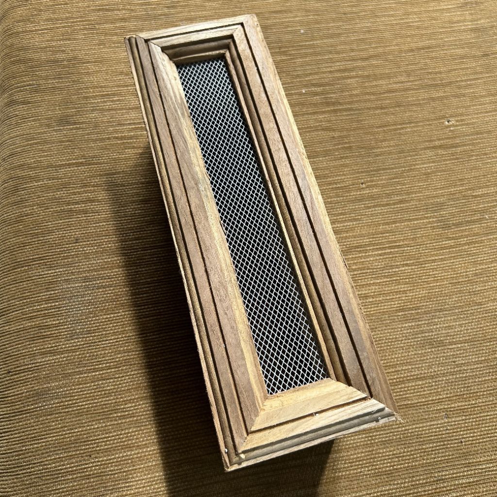 Loster minimalis moderen kayu jati asli ukuran 30 x 10 cm lubang angin roster ventilasi udara