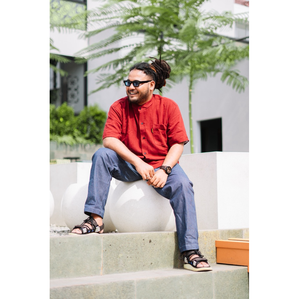 Fatgoods baju koko Sanghai pria merah maroon cotton linen