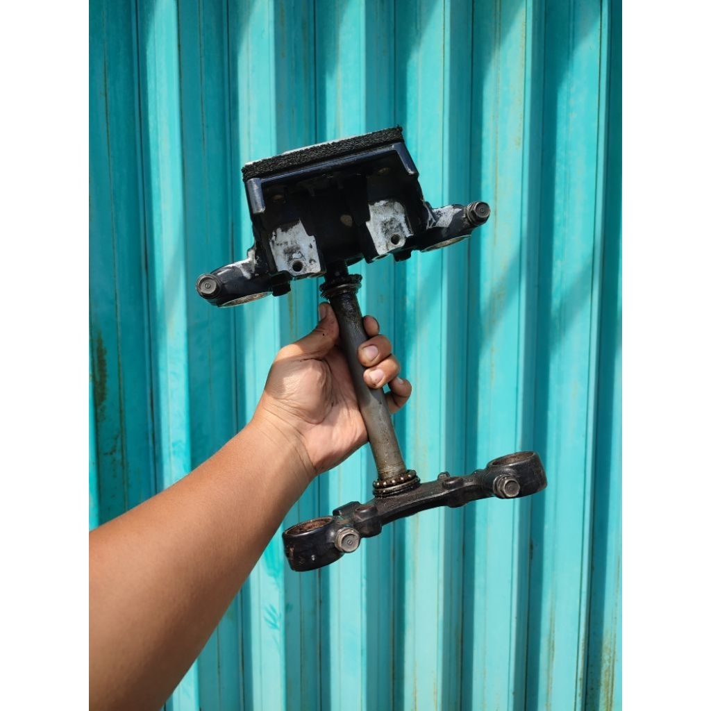 Segitiga T Atas Bawah Tiger Revo Original