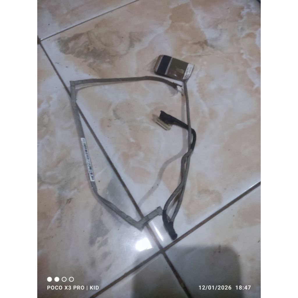 kabel lvds laptop lenovo g460
