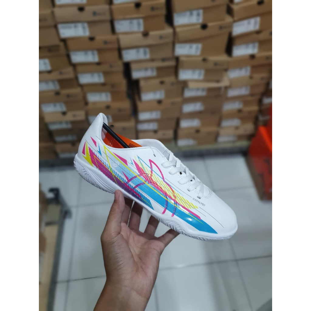 OrtusEight Catalyst Legion V6 JR IN - Sepatu Futsal Anak size 33 34 35 36 ringan nyaman empuk keren 
