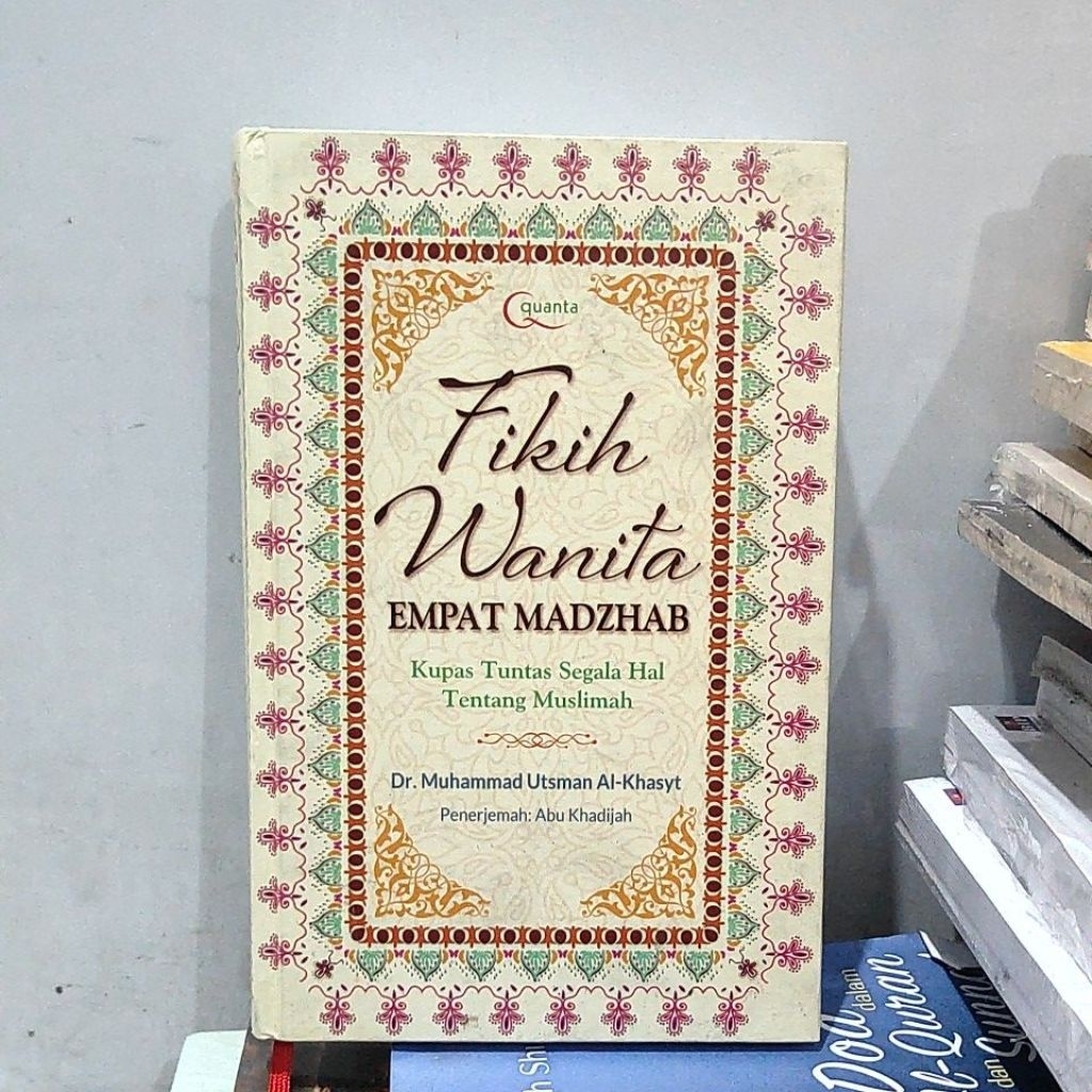 Buku Original Fikih Wanita Empat Madzhab
