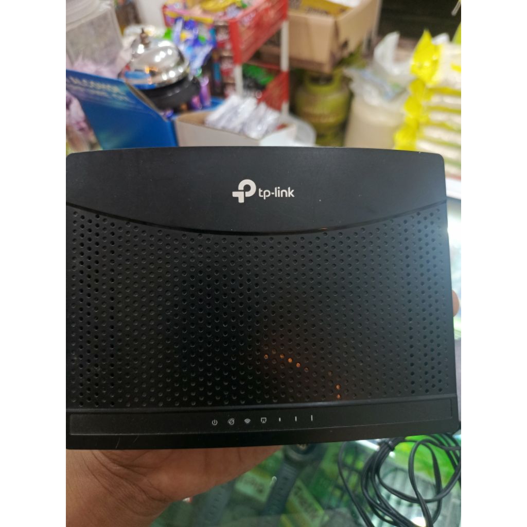TP LINK MR100